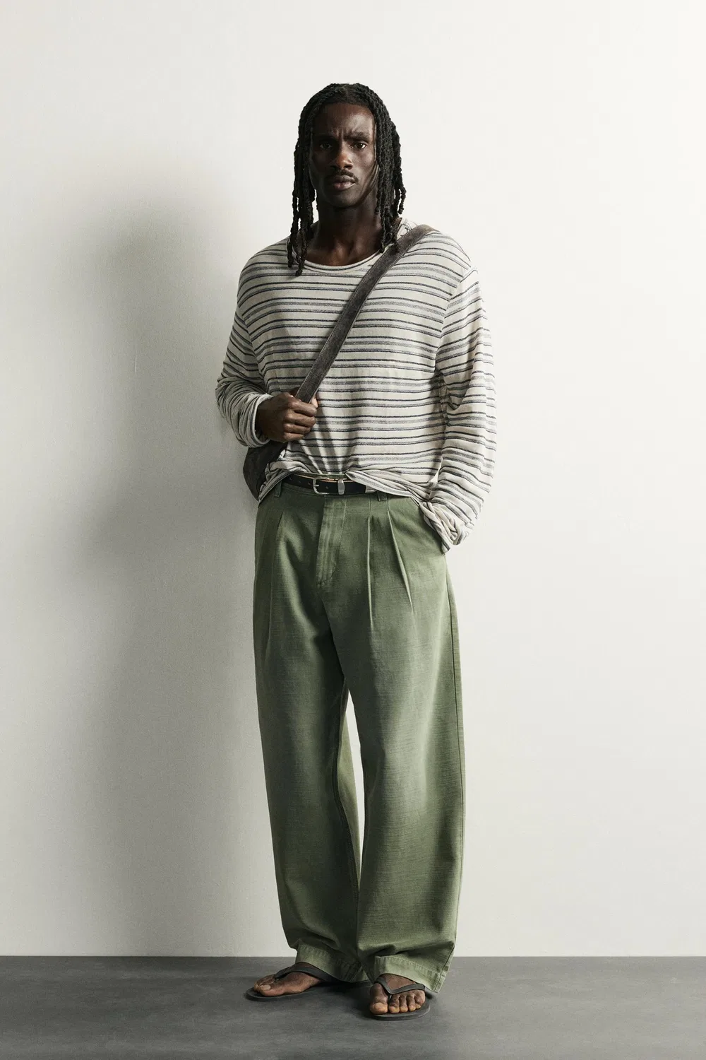 Плиссированные брюки-чинос свободного кроя ZARA, Mid-green