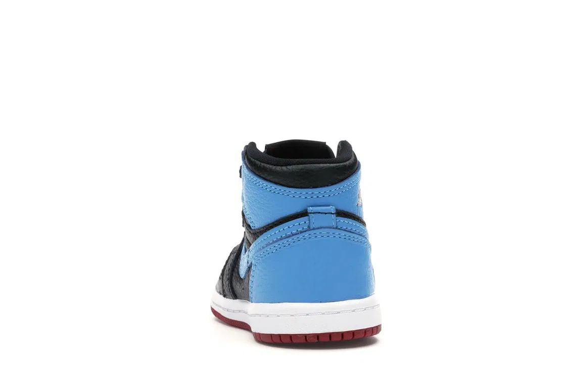 Детские кроссовки Lifestyle с кожаным верхом Jordan 1 Retro High NC to Chi Leather TD Jordan, Black/Dark Powder Blue-Gym Red — фото 4