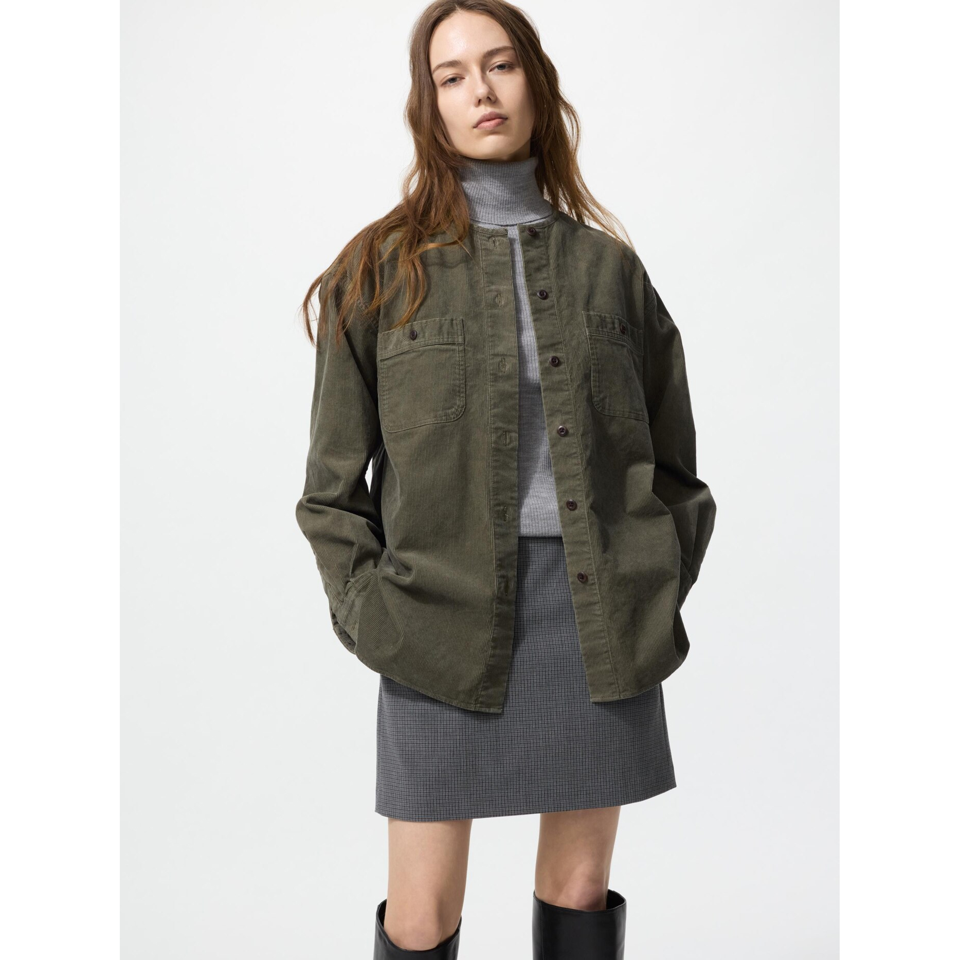 

Вельветовая длинная куртка-рубашка Uniqlo женская, 57 оливковый, Зеленый, Вельветовая длинная куртка-рубашка Uniqlo женская, 57 оливковый