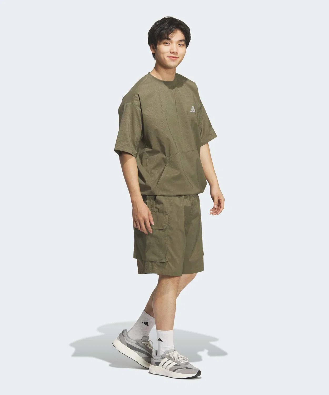 Мужские шорты-карго свободного кроя из рипстопа Adidas, Khaki — фото 3