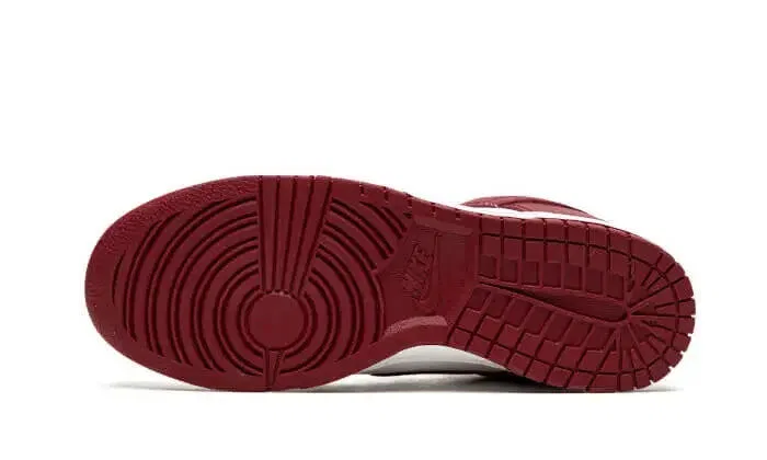 Детские кожаные кроссовки Dunk Low Team Red Nike, Weiss — фото 4