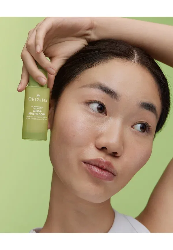 Сыворотка от темных пятен Mega-mushroom Dark Spot Brightening Corrector Serum Origins, 30 мл — фото 2