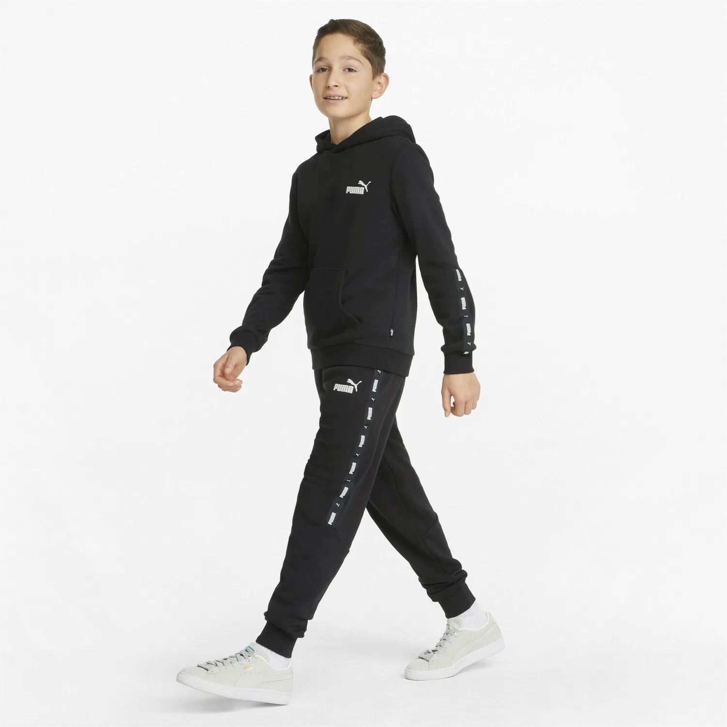 Детские спортивные штаны с принтом Essentials+ Tape Puma, Schwarz — фото 4