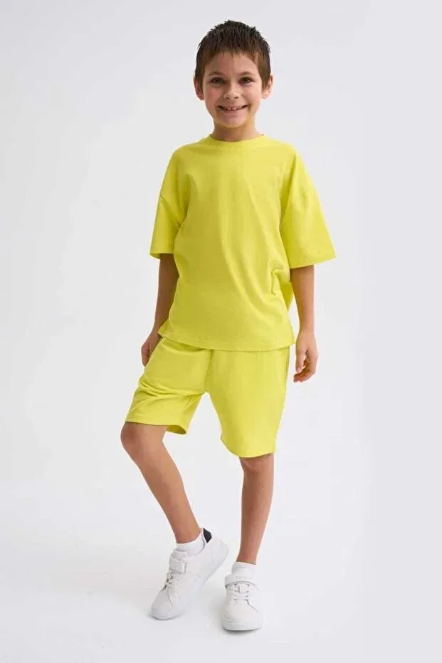 Детские шорты для мальчиков хлопковые Organic yellow bermuda shorts with two pockets for boys Therecolor, Yellow — фото 2
