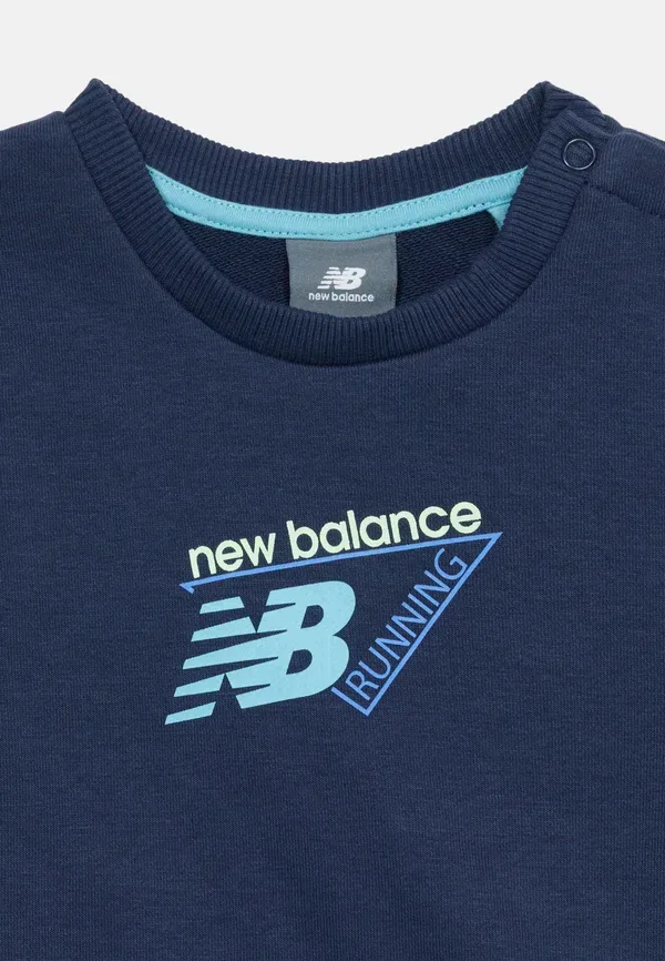 Спортивный костюм из хлопка и полиэстера Running crew straight set, New Balance, темно-синий — фото 4