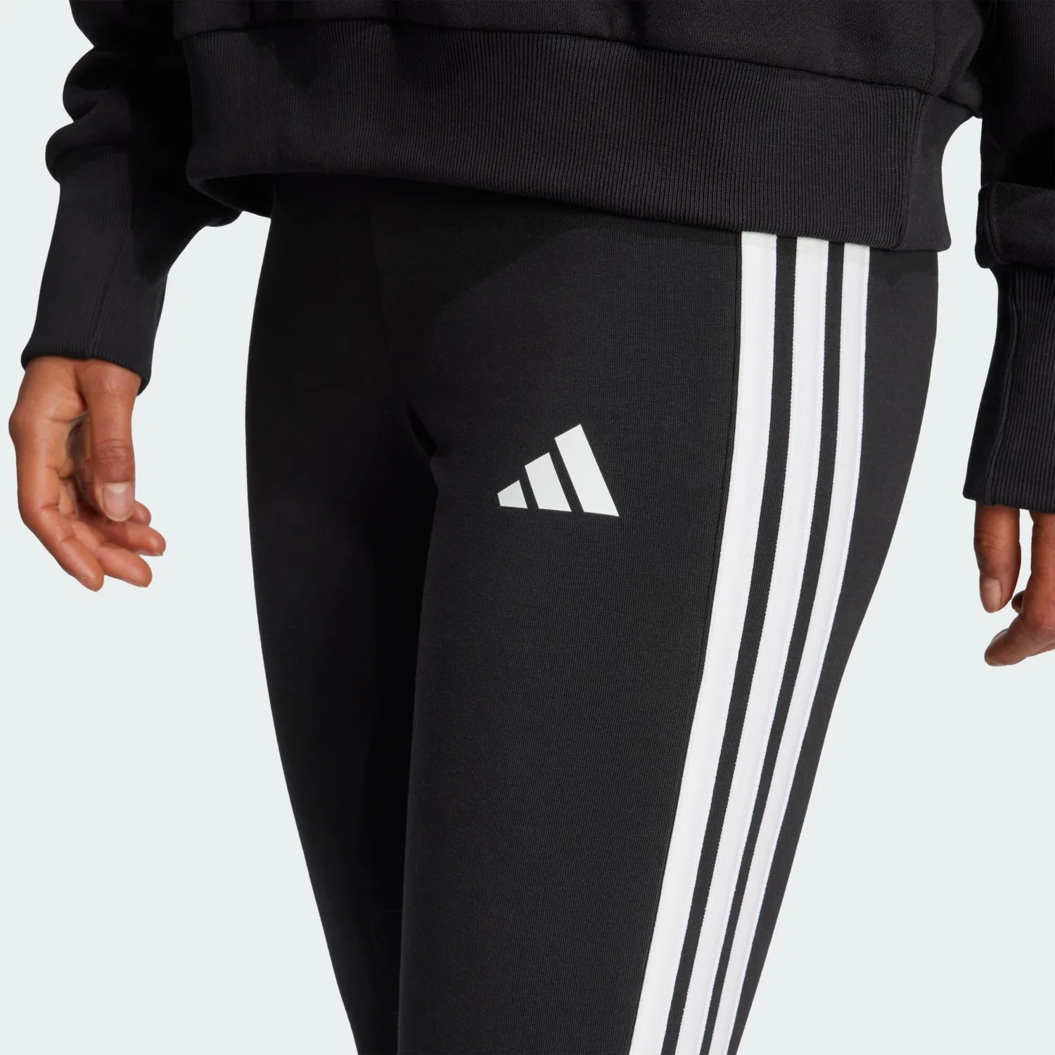 Женские леггинсы 3/4 с принтом 3-Streifen Adidas, Schwarz — фото 4