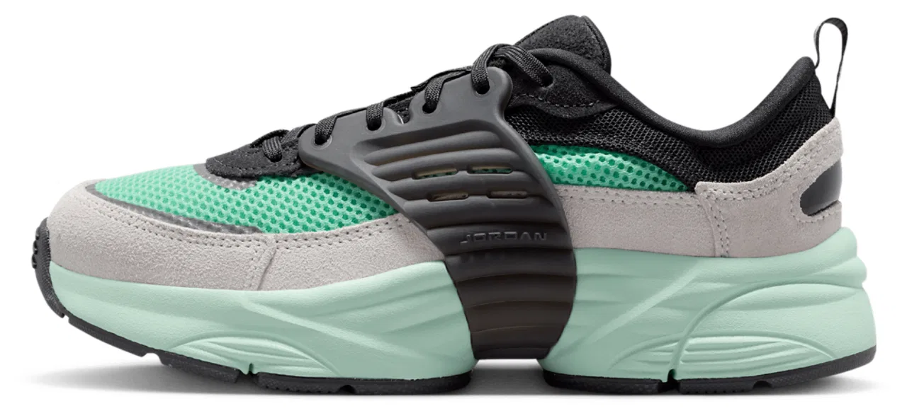 Кроссовки для девочек Trunner Jordan, цвет Black/Jade Aura/Neutral Grey — фото 2