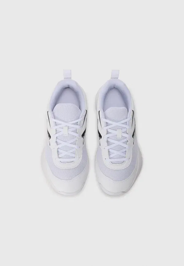Кроссовки с защитой от холода Varion ii unisex Puma white/black, белый/черный — фото 4