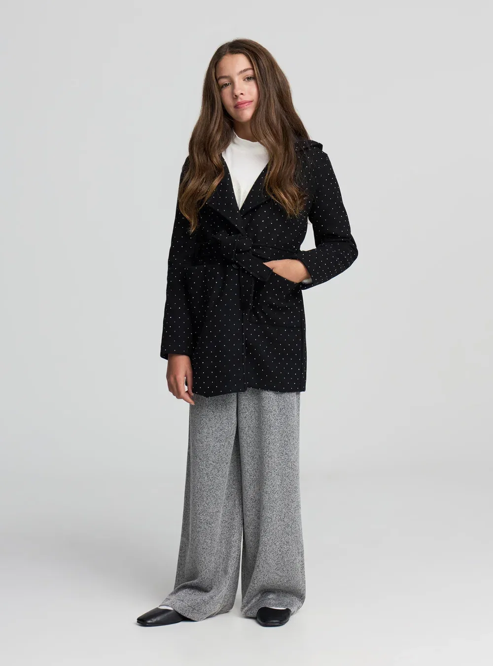Cappotto con Cappuccio Con Glitter - короткое пальто Terranova, Nero
