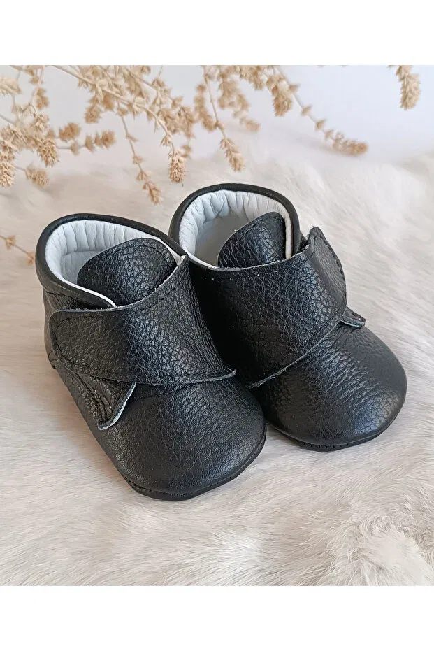 Детские ботинки для новорожденных кожаные с липучками Hodore, Black Flotur