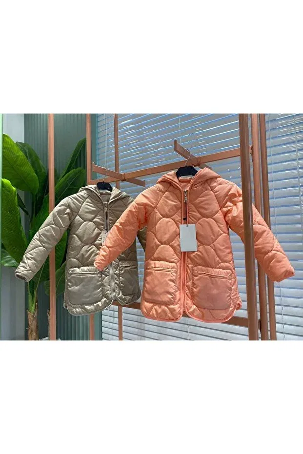 Детское пальто для девочек стеганое с капюшоном Tijk, Beige — фото 2
