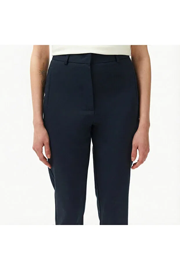 Брюки женские Lacoste 166, классические, темно-синие — фото 4