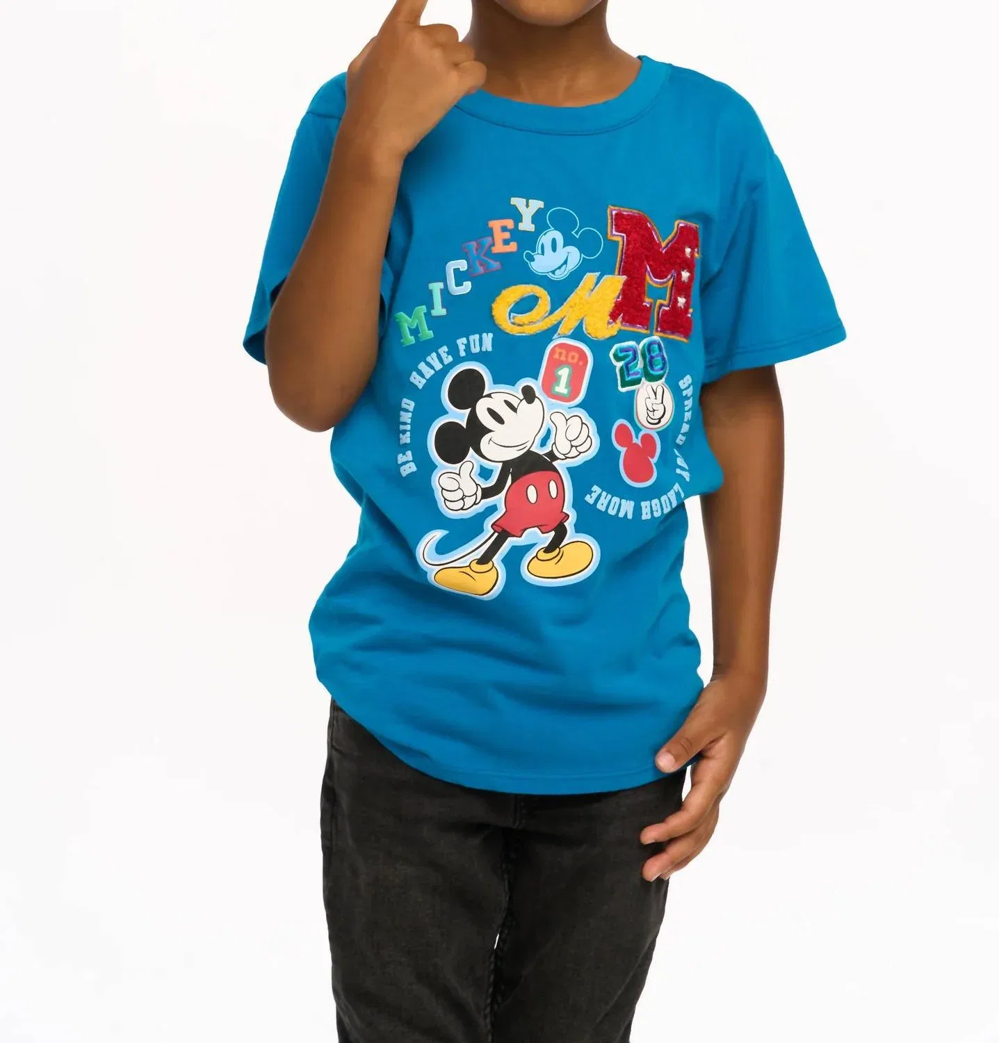 Детская футболка для мальчиков с коротким рукавом и вышивкой Mickey Mouse Varsity Chaser, Mykonos Blue — фото 2