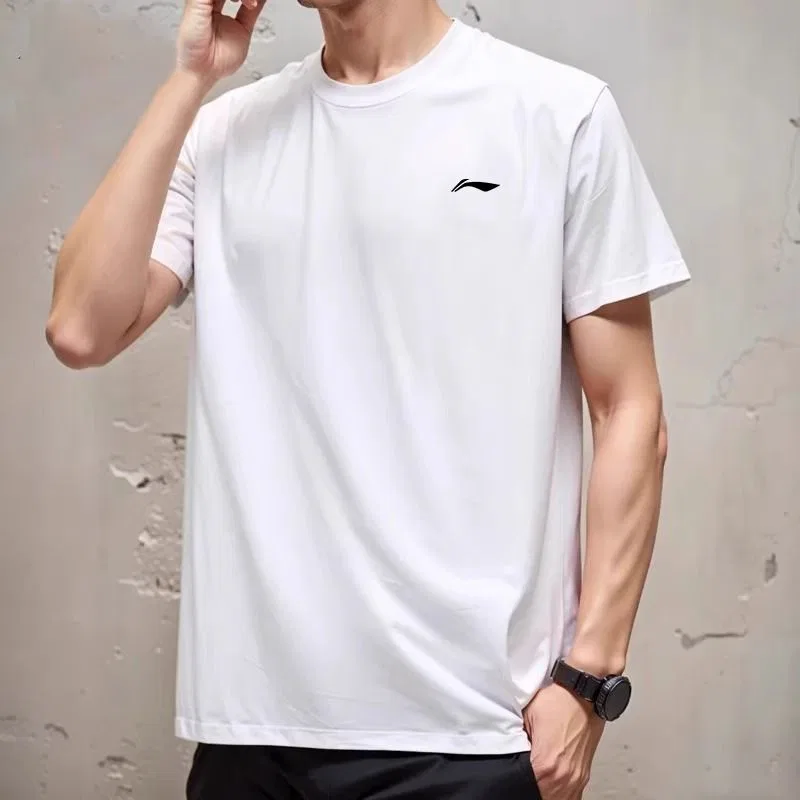 Детский комплект из футболки и спортивных штанов с принтом Li-Ning — фото 4