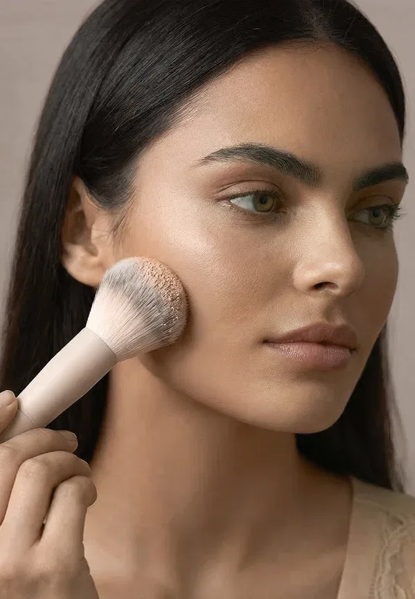 Набор кистей для макияжа Nude Aura Luvia Cosmetics — фото 2