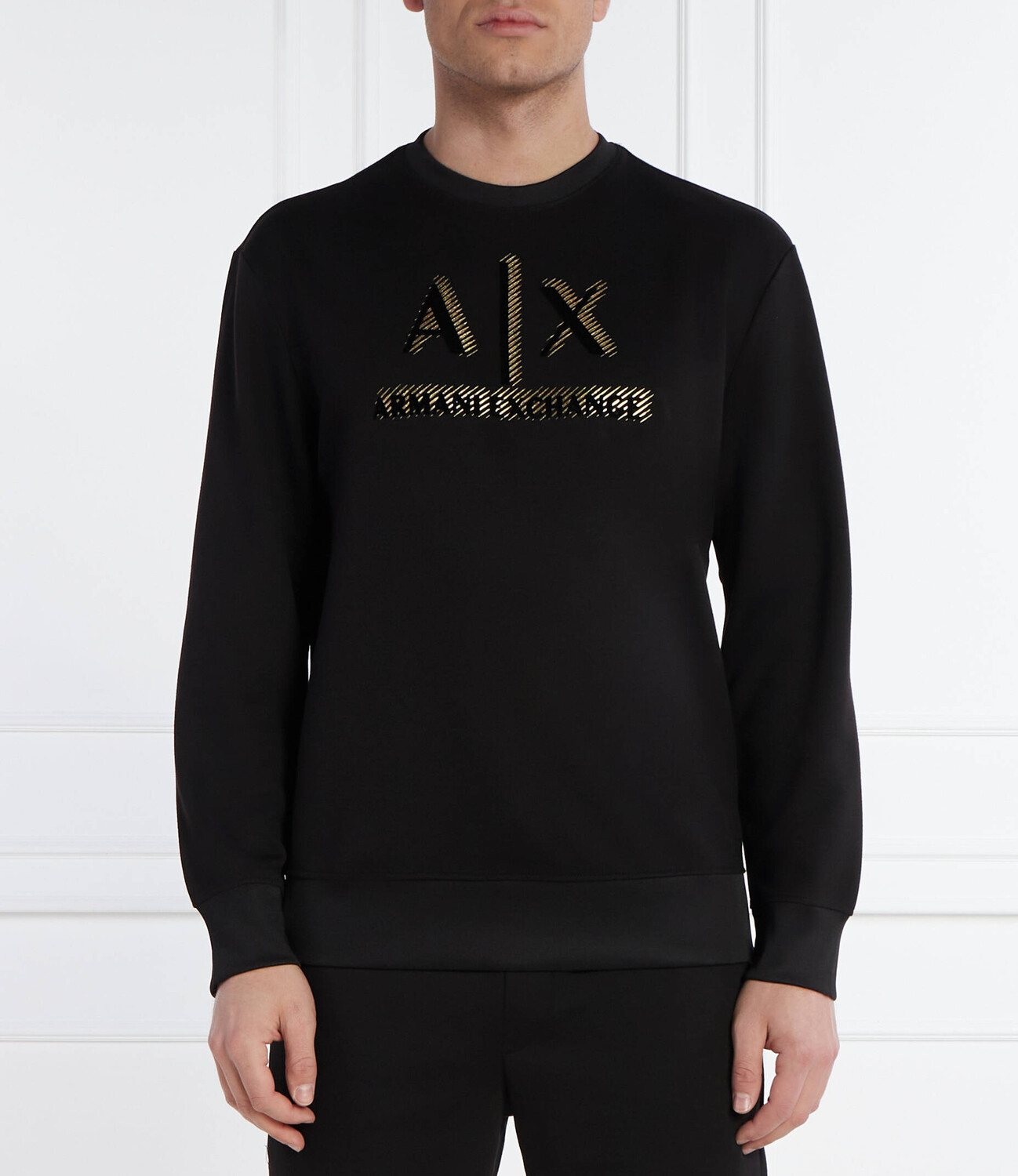 

Толстовка Armani Exchange Regular Fit, черный
