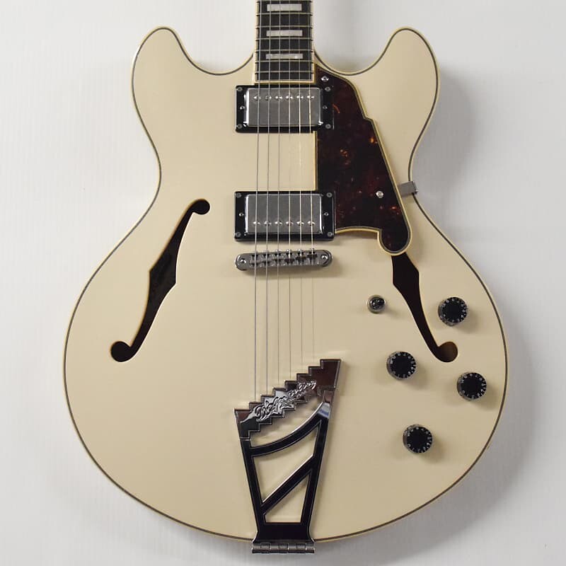 

Электрогитара D'Angelico Premier DC Semi-Hollow Electric Guitar With Stairstep Tailpiece Champagne - Champagne
