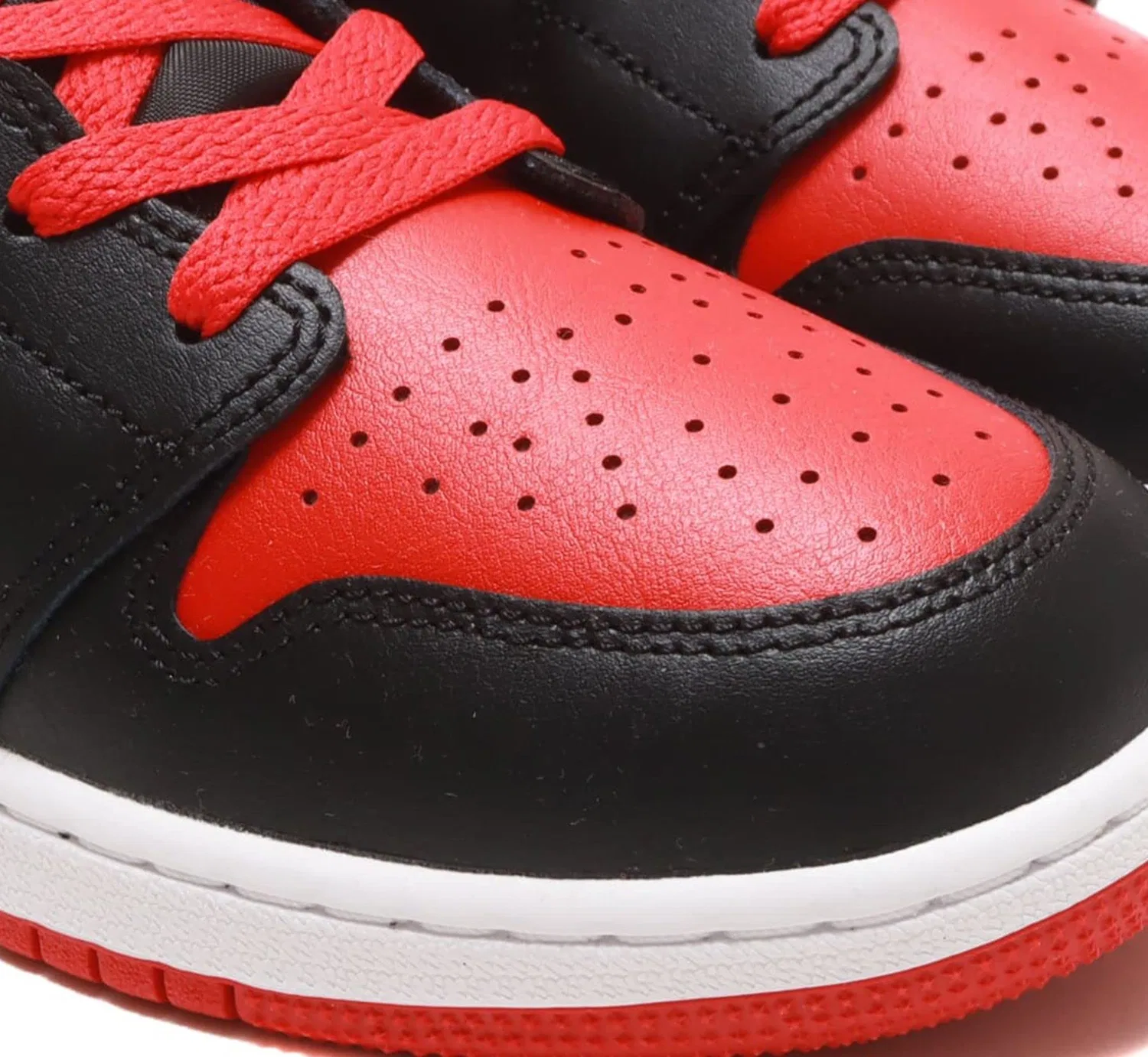 Мужская футболка с принтом NIKE Sportswear Club NIKE, Nero Rosso Fuoco Bianco — фото 4