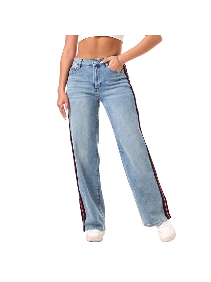 

Джинсы светло-голубого цвета Ital-Design