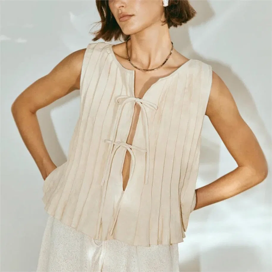 Женская льняная блуза-безрукавка с бантом, модель Bow Tie Peplum, бежевый — фото 2