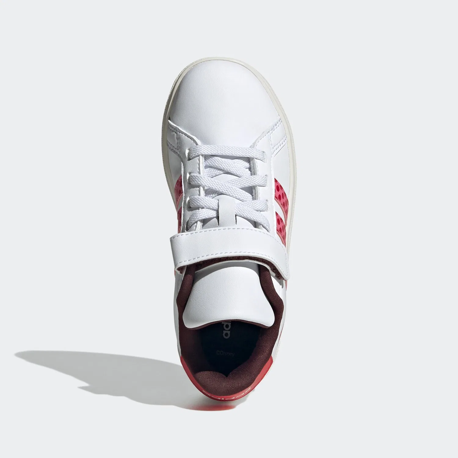 Детские кроссовки с дизайном Minnie Mouse Adidas Sportswear, Cloud White/Pink Fusion/Pure Ruby — фото 4