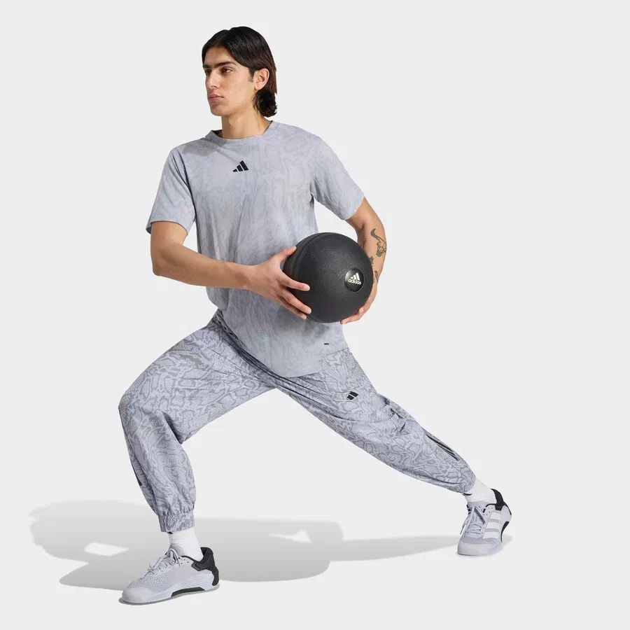 Футболка ADIDAS PERFORMANCE светло-серого цвета