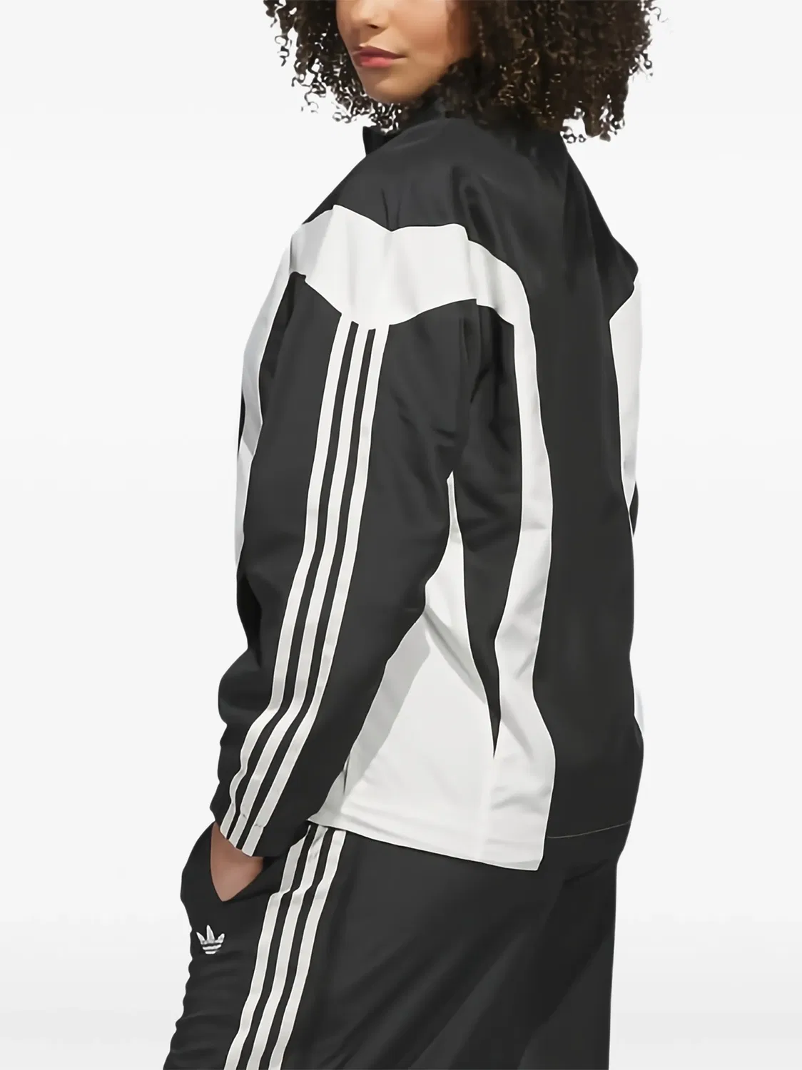 Ветровка черная с боковыми полосками Adidas, черный — фото 4