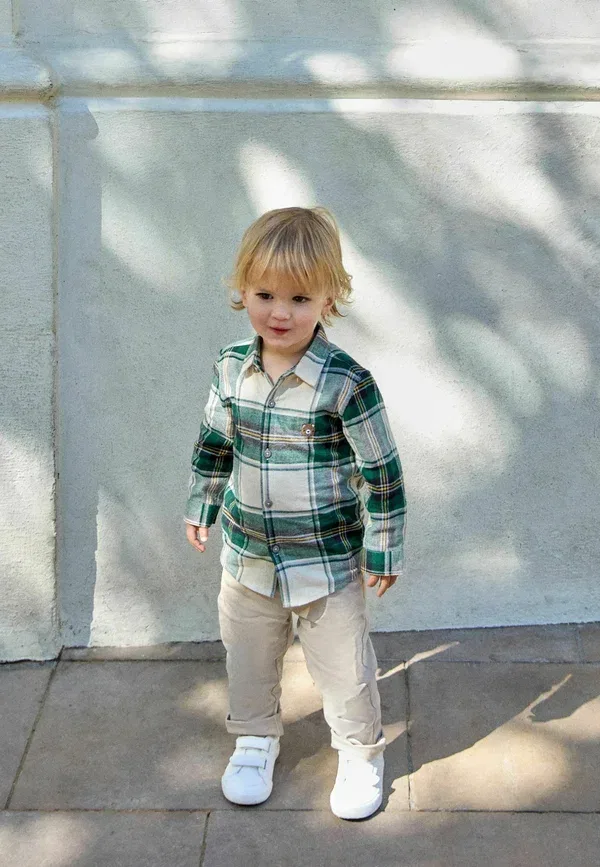 Рубашка хлопковая Regular fit Long sleeve check character shirt Next Green Ecru Bear, зеленый/кремовый