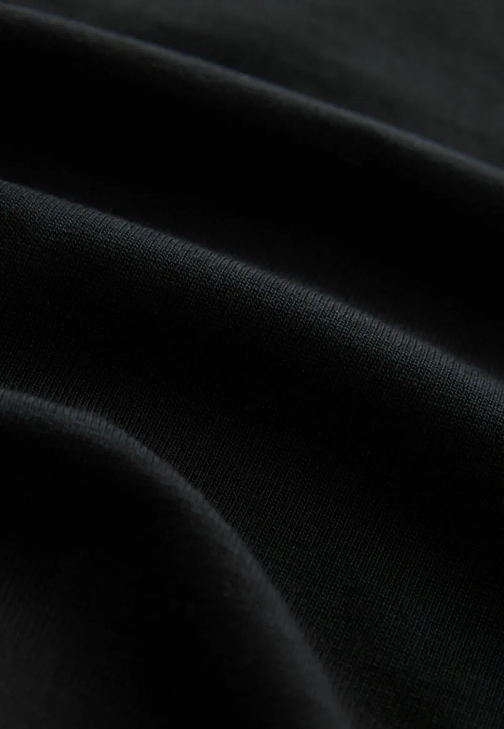Футболка свободного кроя с V-образным вырезом - базовая модель Next, Black — фото 3