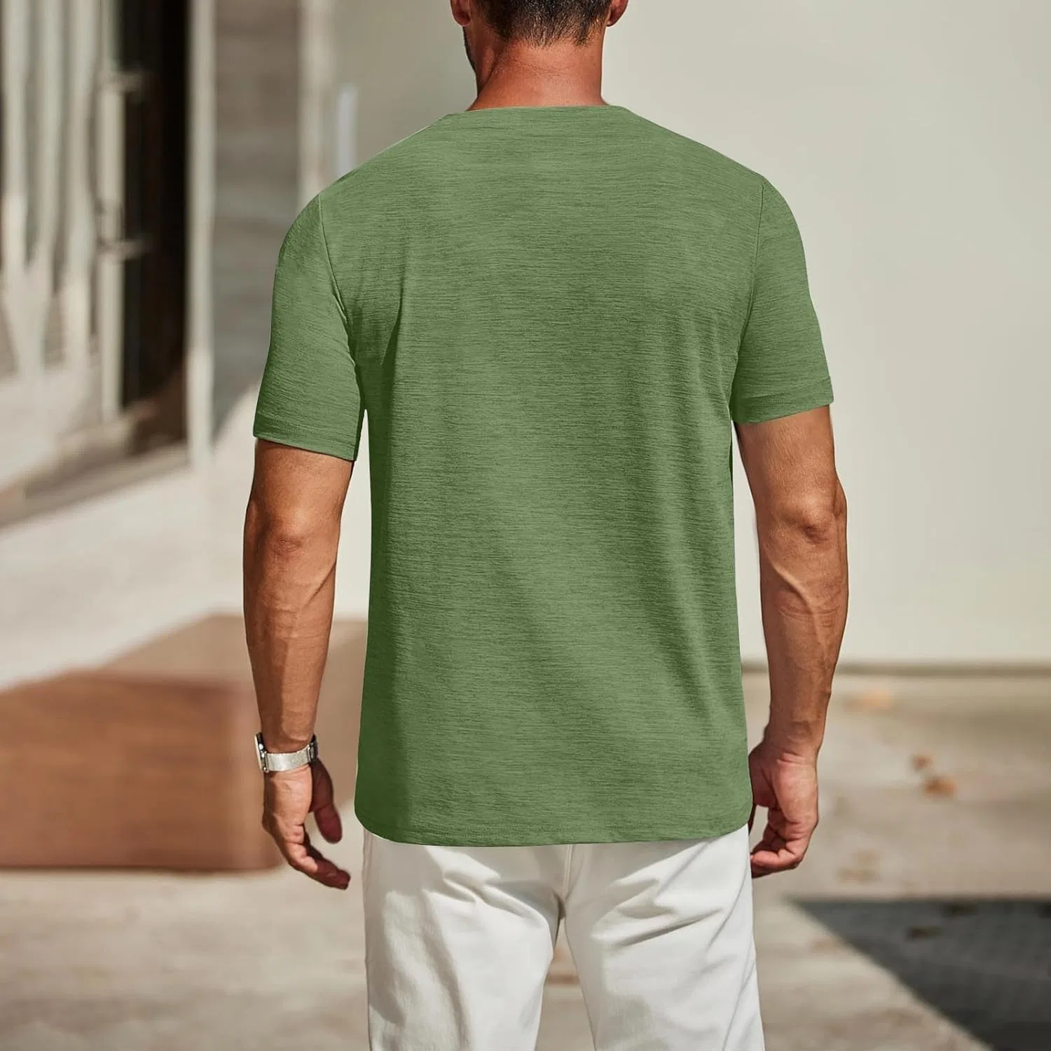 Мужская футболка с V-образным вырезом из мягкого хлопка Slim Fit, Green — фото 2