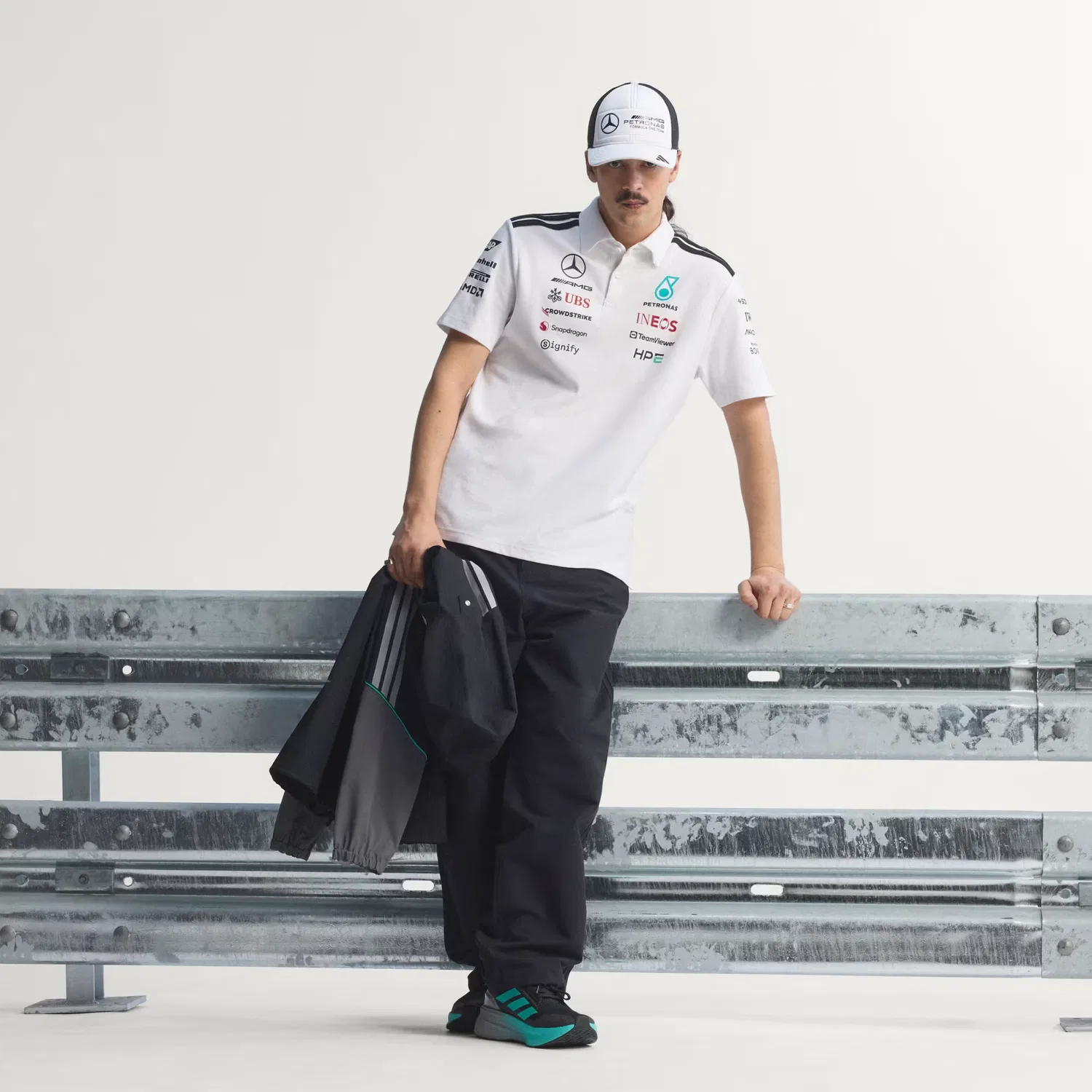 Мужское поло вафельной вязки Mercedes - AMG Petronas Formula 1 Team Adidas Performance, белый — фото 3