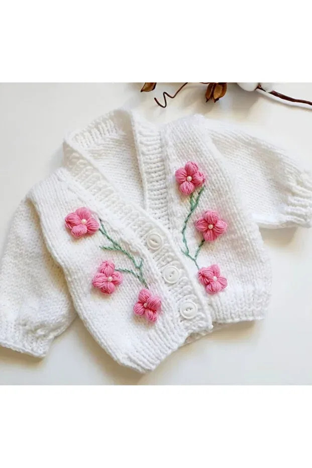 Детский кардиган для девочек с цветочным принтом Hand knitted flower detailed girl's cardigan El Örgüsü, White