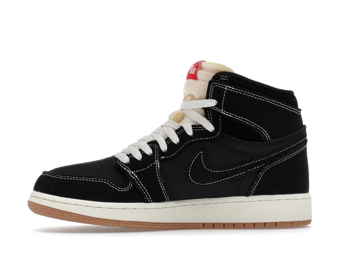 Детские кроссовки с замшей Jordan 1 Retro High OG Flight Club Jordan, Black/Sail/Gum Medium Brown/University Red — фото 3