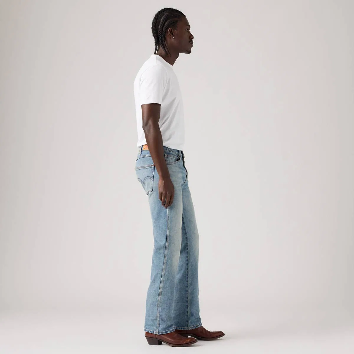 Мужские джинсы в стиле вестерн 507, узкие, расклешенные Levi's, Running Early - Light Wash — фото 4