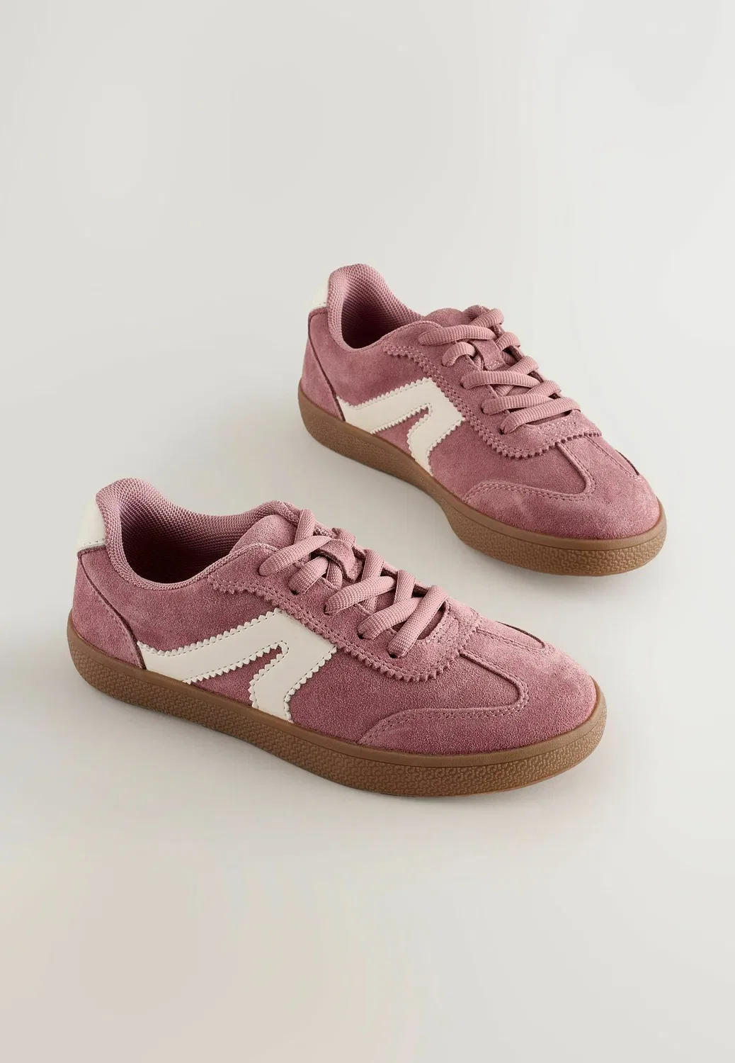 Широкая посадка (g) - ретро-кроссовки. - кроссовки Next, Pink Suede — фото 2