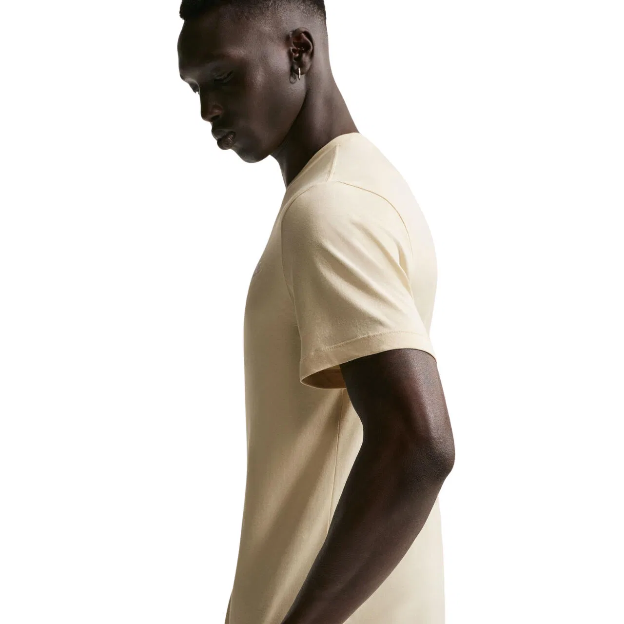 Мужская хлопковая футболка Club Nike, Beige — фото 4