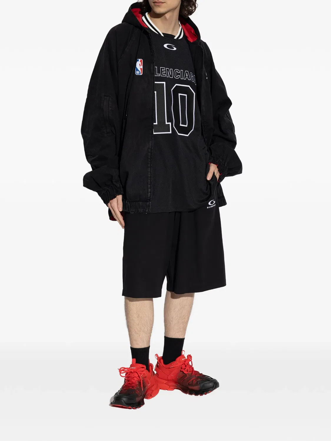 Футболка оверсайз из коллаборации с NBA Balenciaga, черный — фото 2