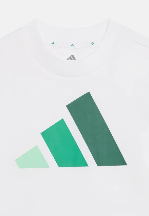 Детская футболка унисекс с блочным рисунком - спортивная футболка Adidas Performance, белый/зеленый/мятный — фото 3