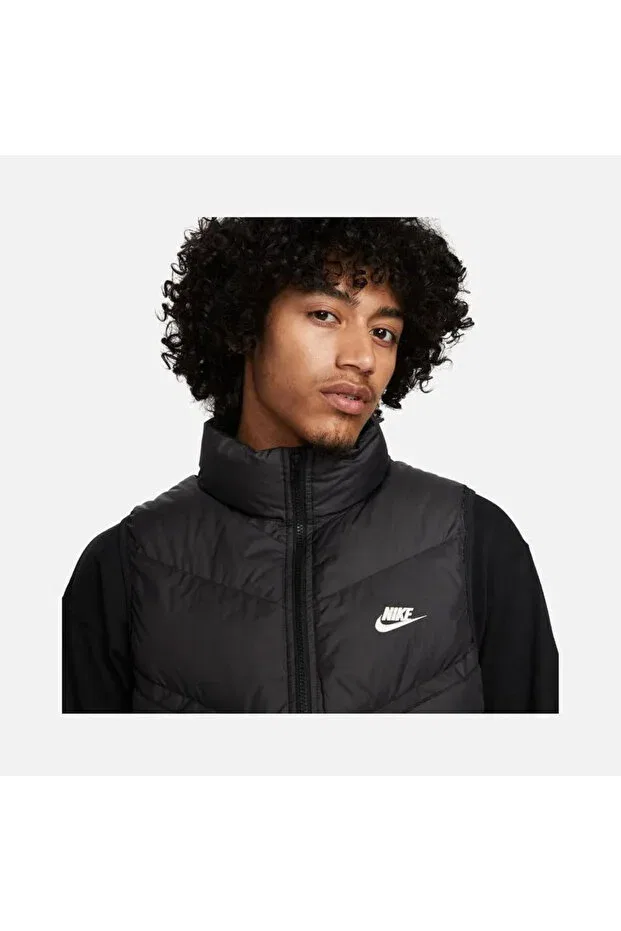 Мужская жилетка без рукавов Storm-Fit windrunner coat Nike, Black — фото 3
