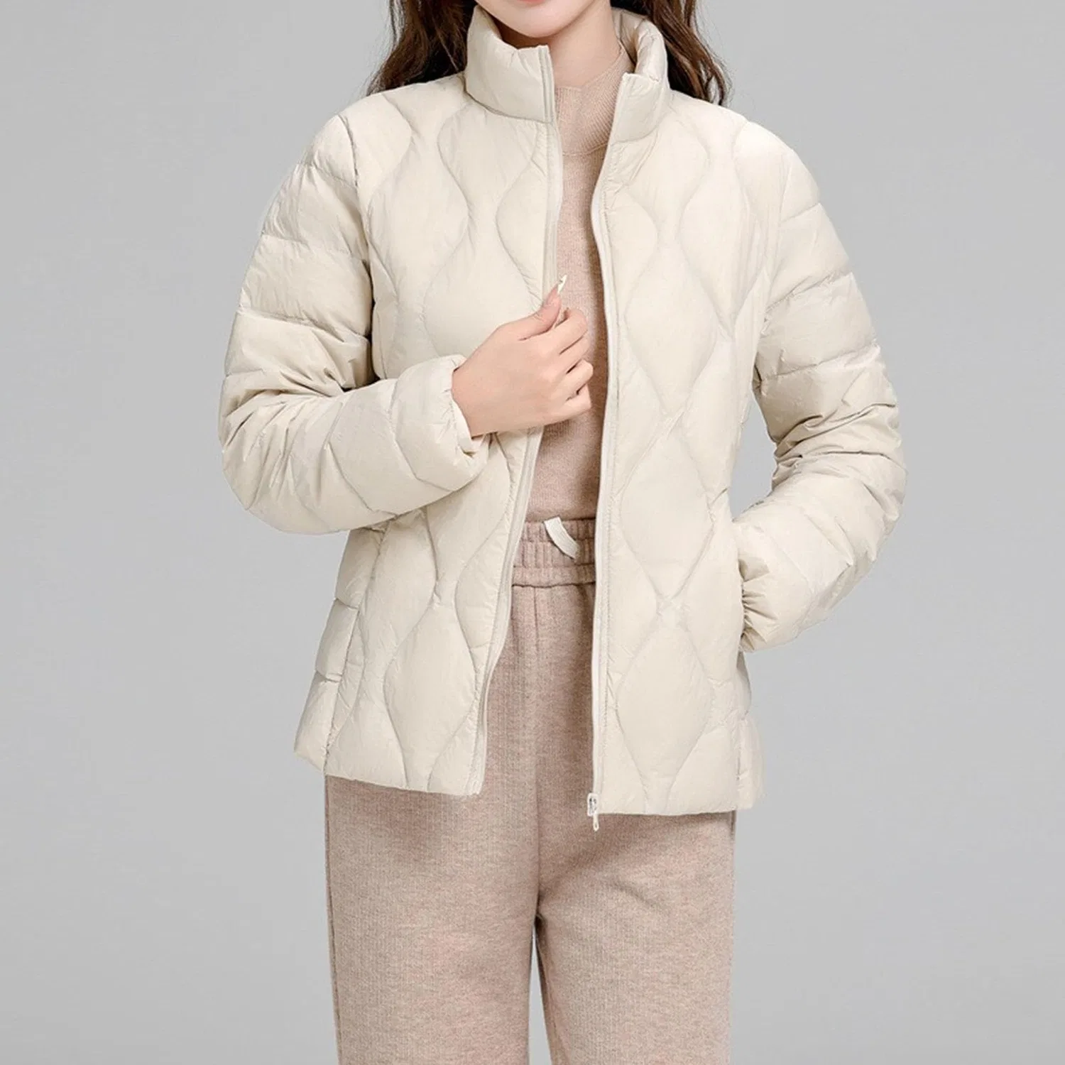 Женская легкая куртка с высоким воротником, Beige — фото 3