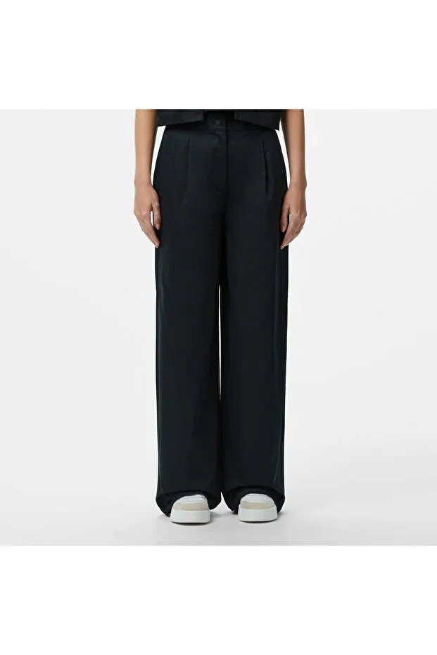 Женские широкие брюки свободного кроя Lacoste, Black — фото 2