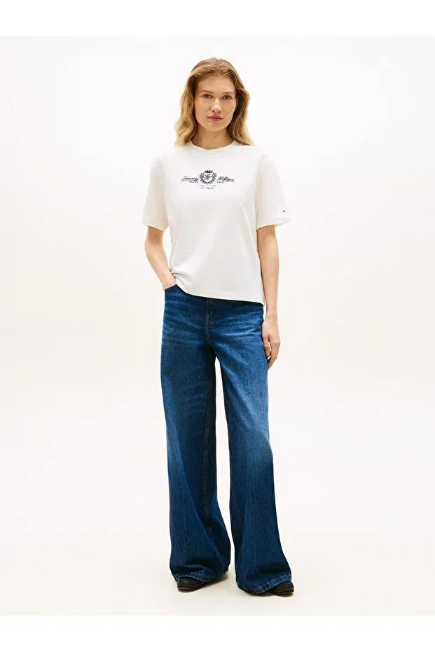 Женская футболка с коротким рукавом Varsity crest mdrn c Tommy Hilfiger, Ybl Ecru — фото 2