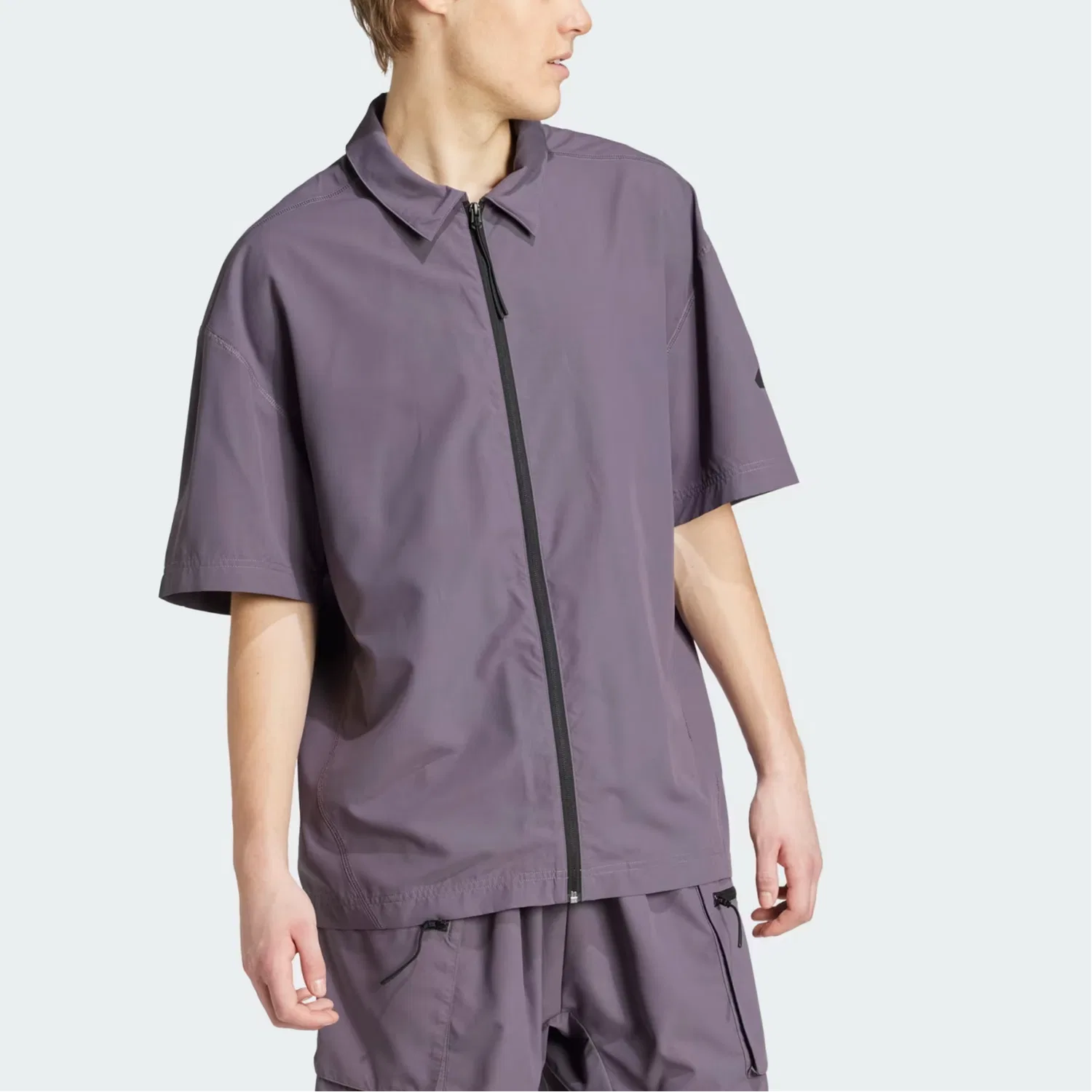 Мужская рубашка с коротким рукавом City Escape Shirt Adidas, Gray Stratum — фото 4