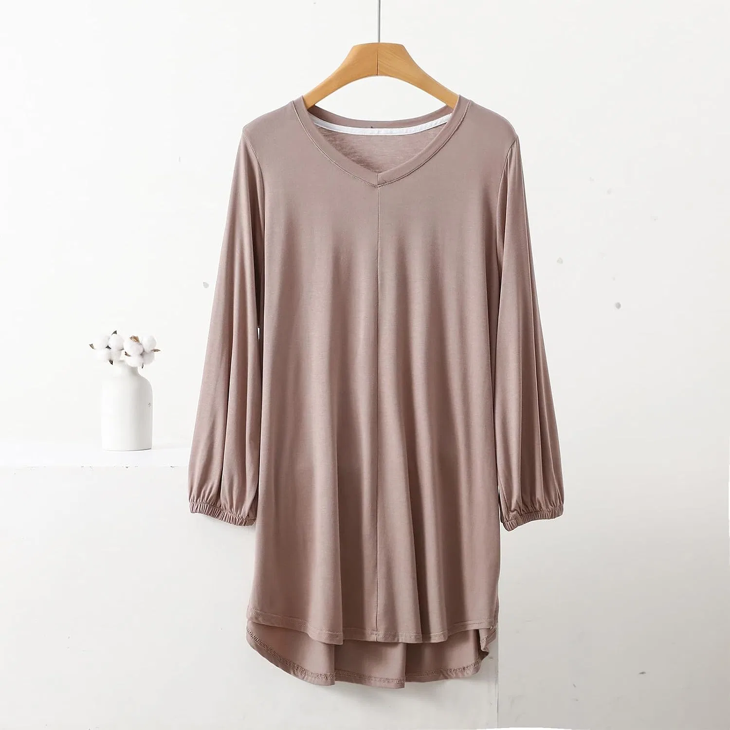 Женская футболка с V-образным вырезом и рукавом 3/4 из модала, Khaki — фото 2