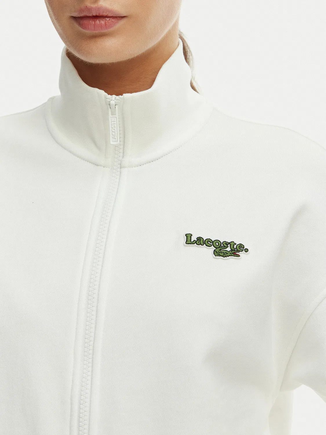 Женский свитшот цвета экрю свободного кроя Lacoste, кремовый — фото 4