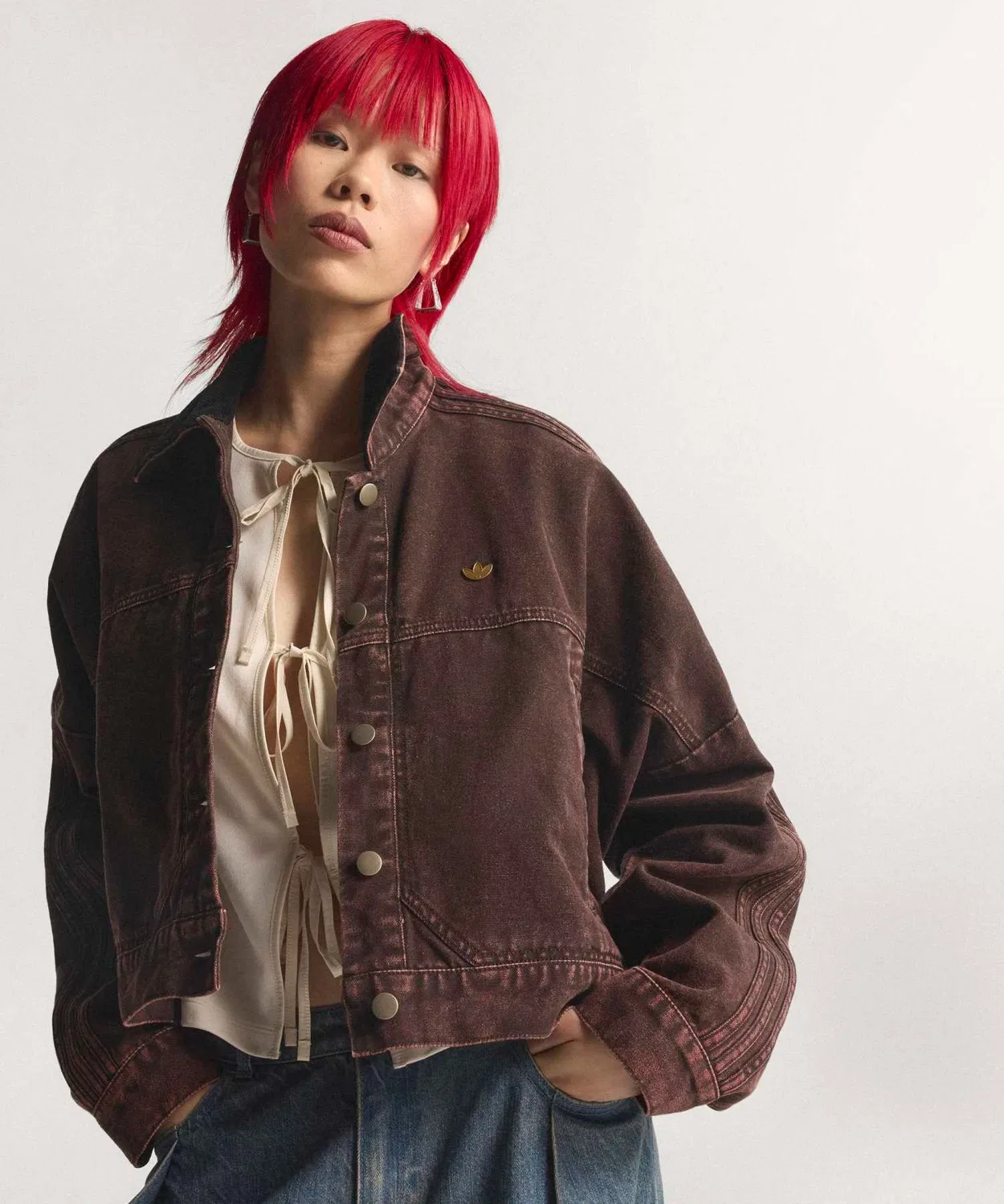 Женская куртка из канваса с V-образным вырезом, модель Canvas Track Top Jacket, Adidas, Brown