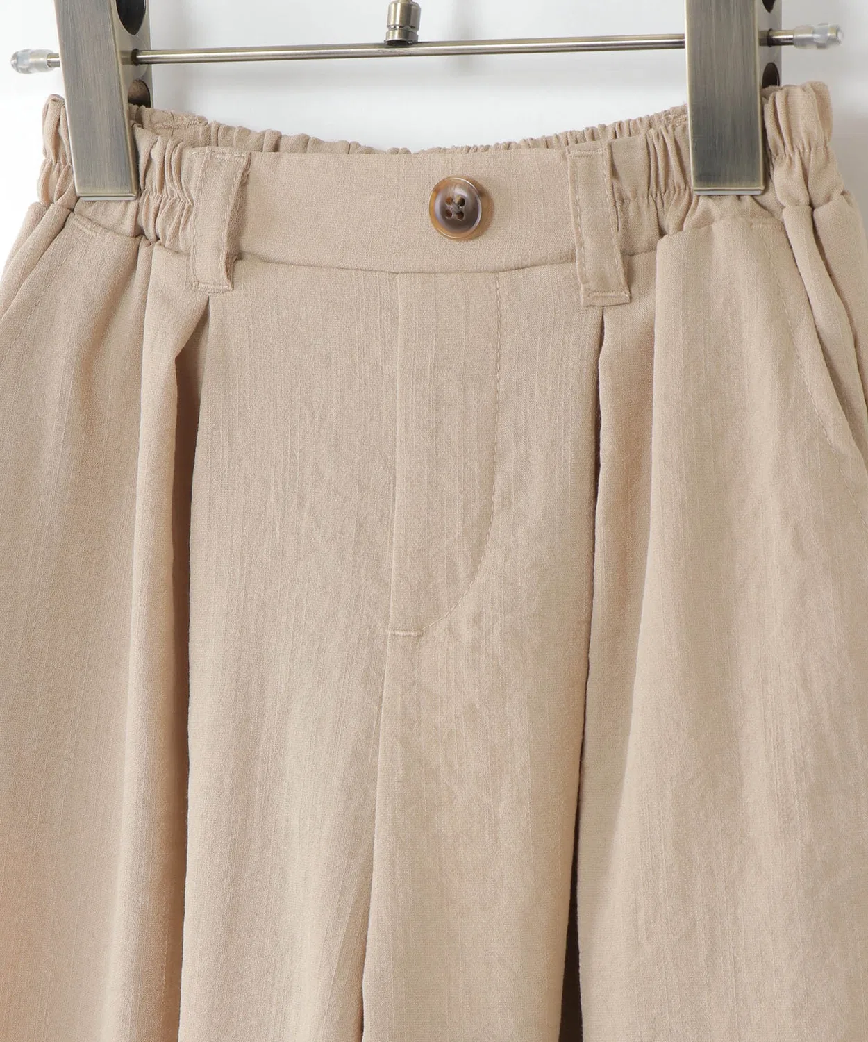 Детские брюки свободного кроя с съемным поясом-бантом, модель Ribbon Belt Slab Wide Pants, ikka, Beige — фото 4
