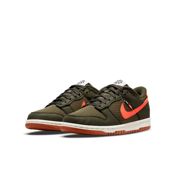 Кроссовки dunk low se next nature Nike, зеленый — фото 3