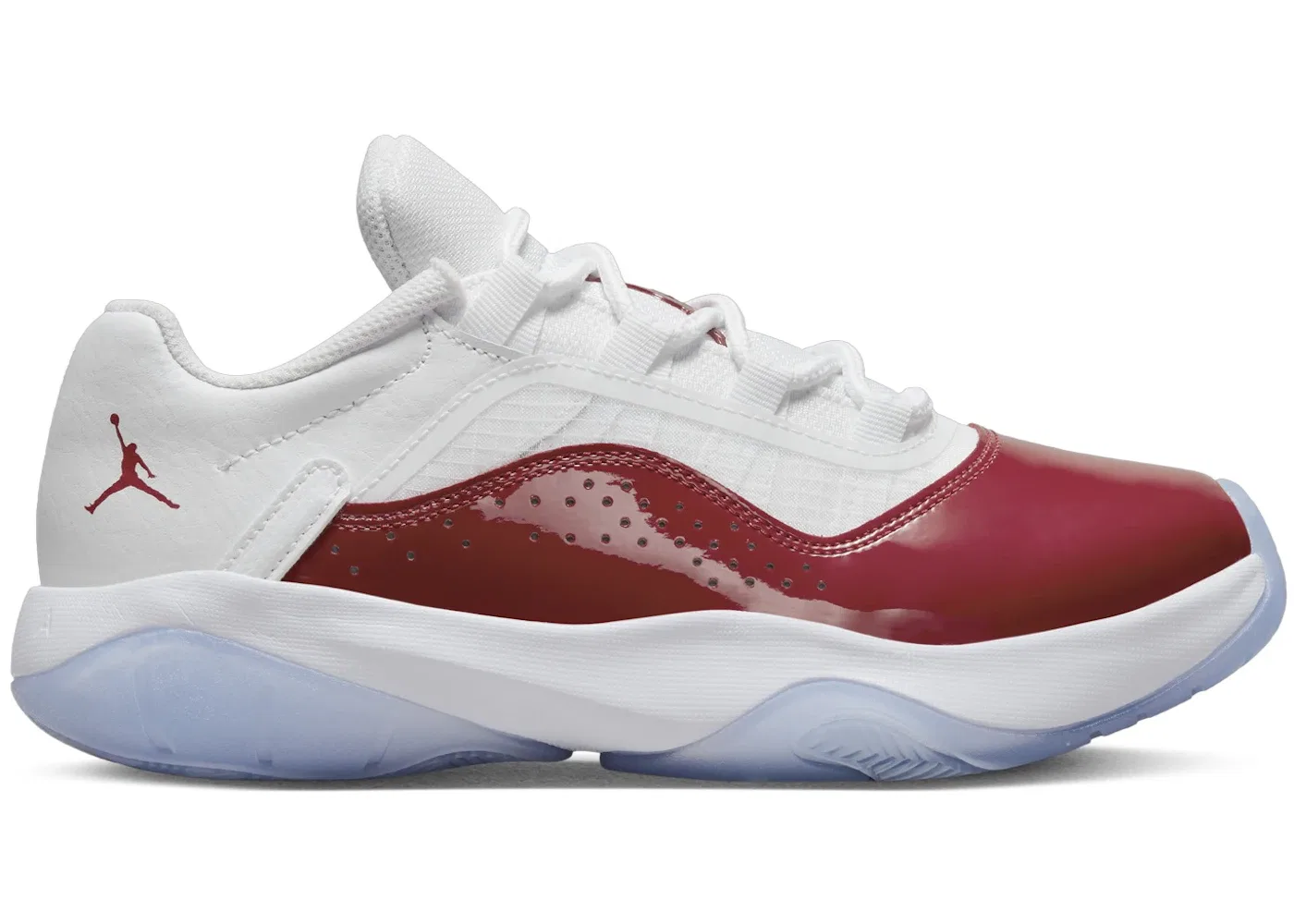 Детские кроссовки Lifestyle Jordan 11 CMFT Low Jordan, White/Black/Gym Red