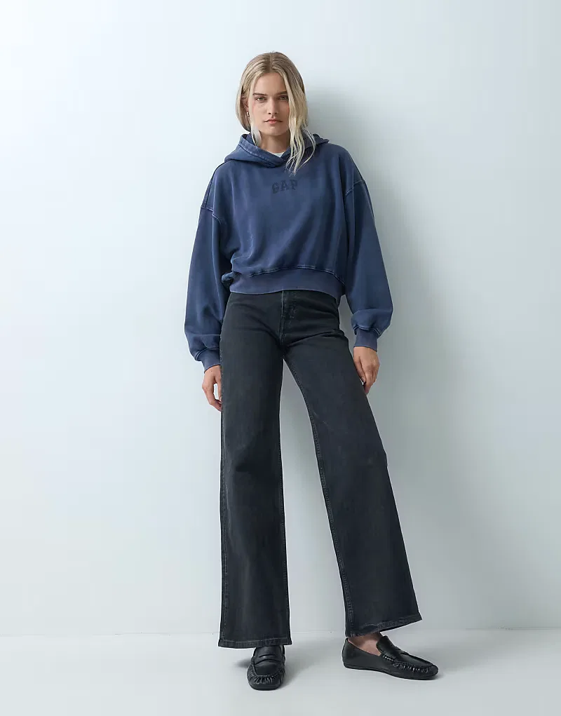 Укороченная толстовка GAP с логотипом на груди, темно-синий — фото 4